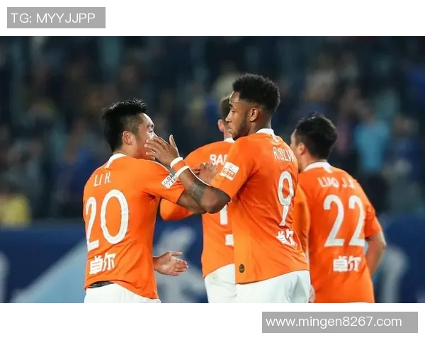 武汉卓尔与广州富力激战正酣比分海报精彩呈现尽在眼前 武汉卓尔与广州富力激战正酣比分海报精彩呈现尽在眼前