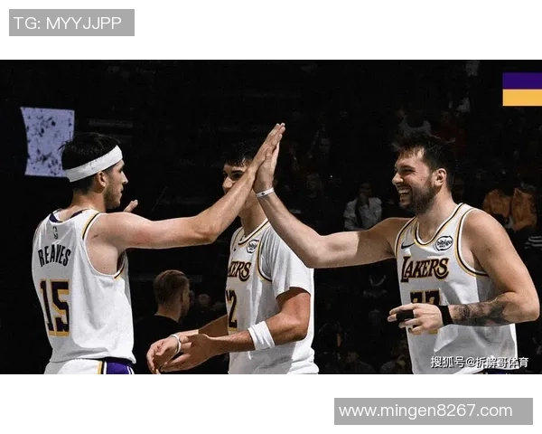 湖人对阵热火首场精彩回放全场亮点回顾与分析